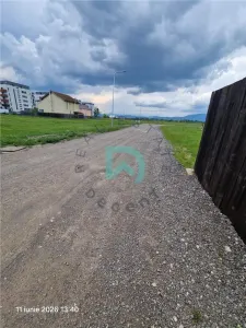 Teren intravilan de vanzare  Brasov - foto 7