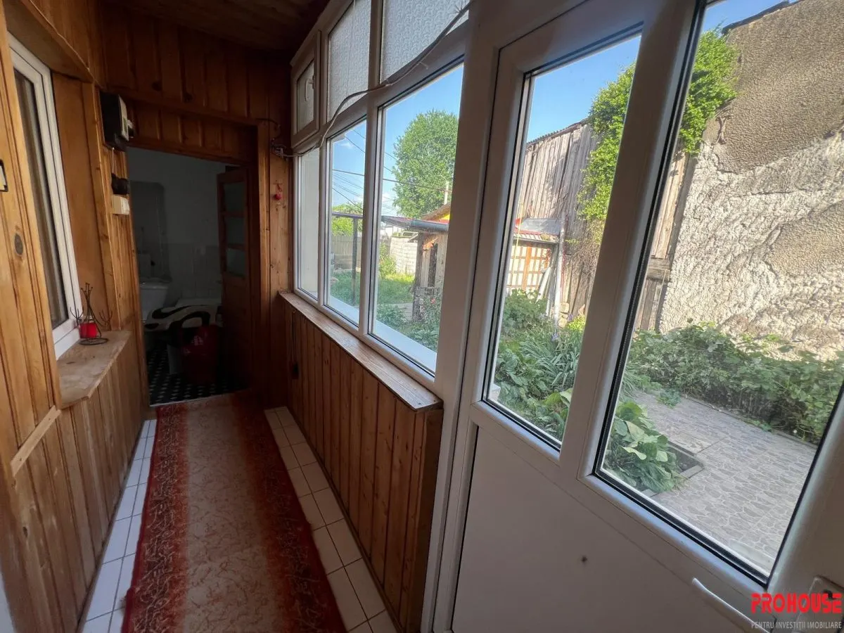 Casă de vânzare – zonă centrală Bacău | Unirii – Autogară - foto 12