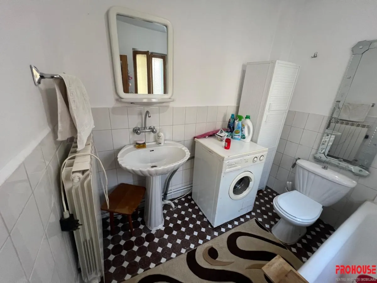 Casă de vânzare – zonă centrală Bacău | Unirii – Autogară - foto 16