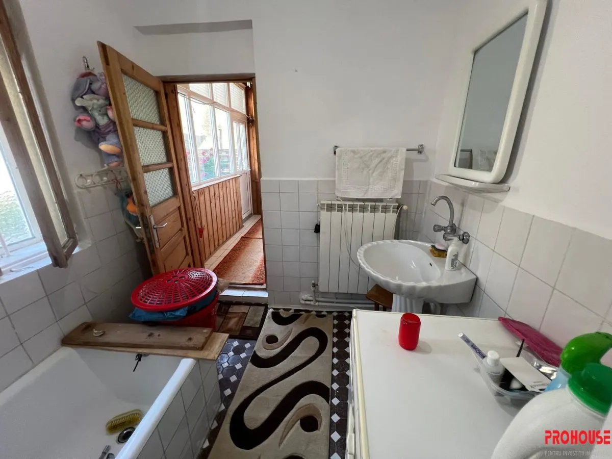 Casă de vânzare – zonă centrală Bacău | Unirii – Autogară - foto 17