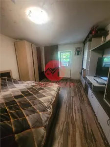 Casa de Vanzare Lazu, Mobilata, Utilata, Stare Buna, Teren Proprietate, 600 mp - Lazu
