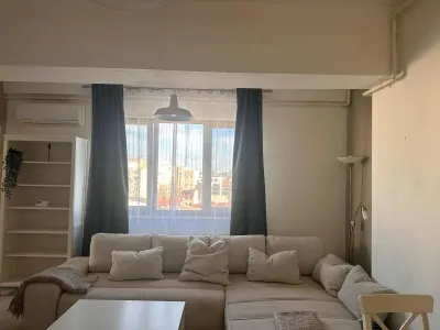 Vanzare apartament 2 camere | Piata Alba Iulia | bl 2016 | et 7 | loc parcare subteran | boxa | lux | - Bucuresti