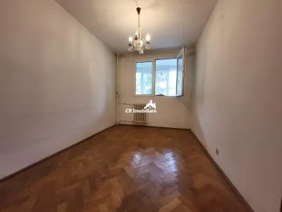 Apartament 4 camere Titan Parc  i O R  Metrou - Bucuresti