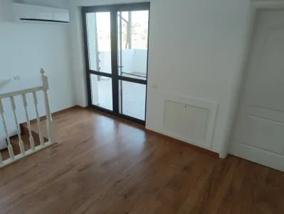 Vila 4 camere in Snagov, suprafata utila 240 mp, suprafata teren 1100 mp. - foto 14