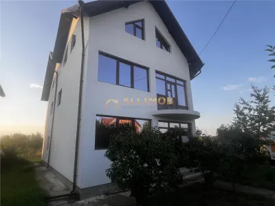 Casa P+1+M cu 5 camere, teren 1120 m² – Ploiestiori - Ploiestiori