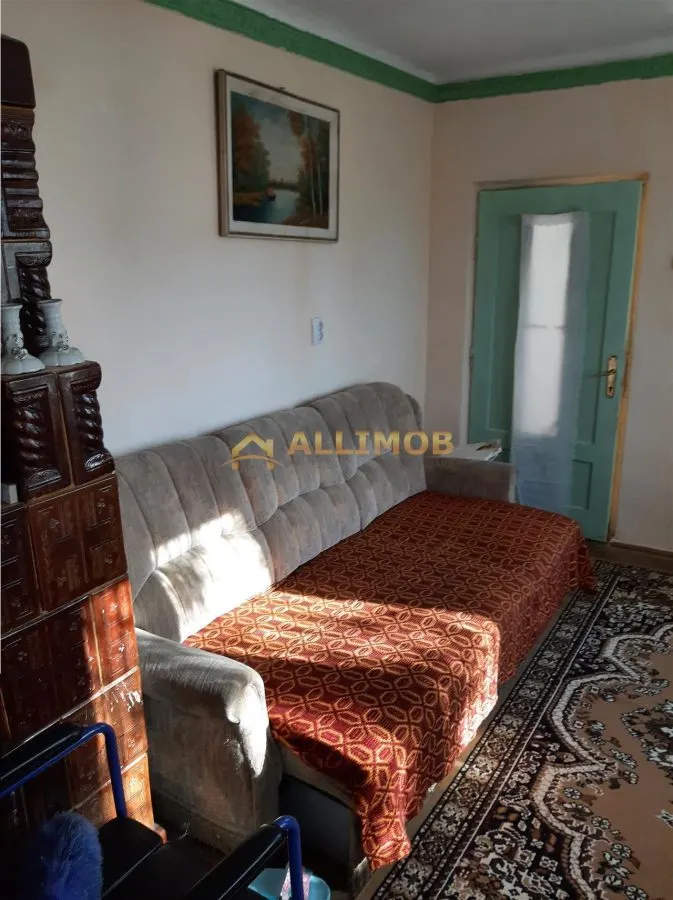 Casa cu 4 camere in zona Tabaci, Valenii de Munte -  teren 1000 mp. - foto 8