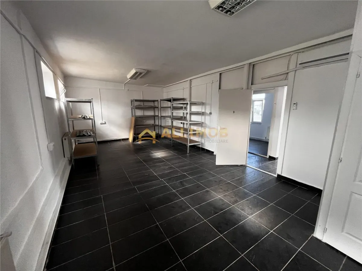 Spatiu de depozitare/productie de închiriat – 80 mp, Ploiesti. - foto 1