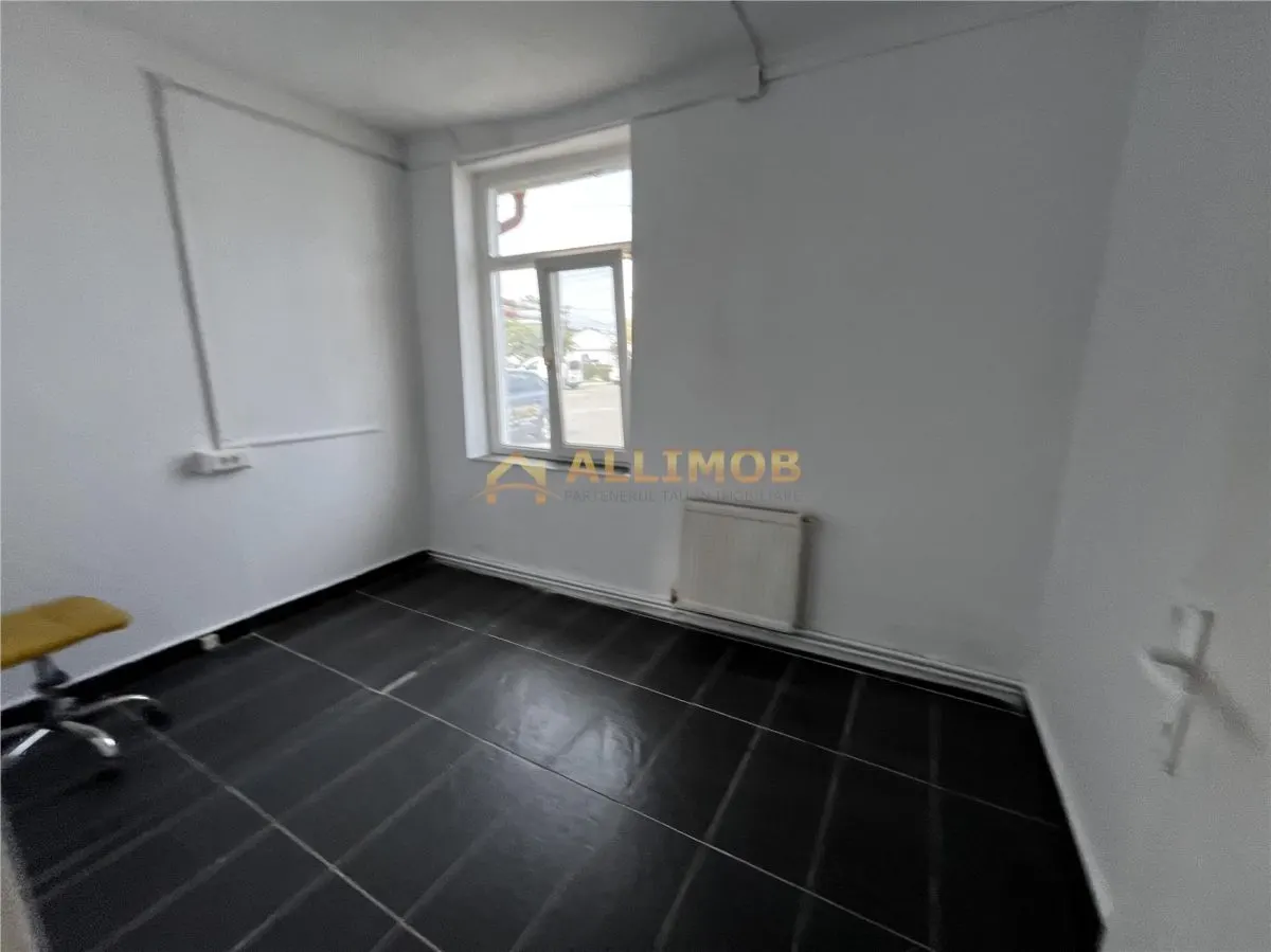 Spatiu de depozitare/productie de închiriat – 80 mp, Ploiesti. - foto 12