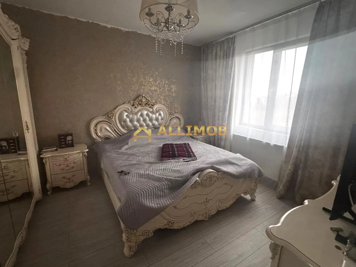 Casa 7 camere in Manesti. - foto 9
