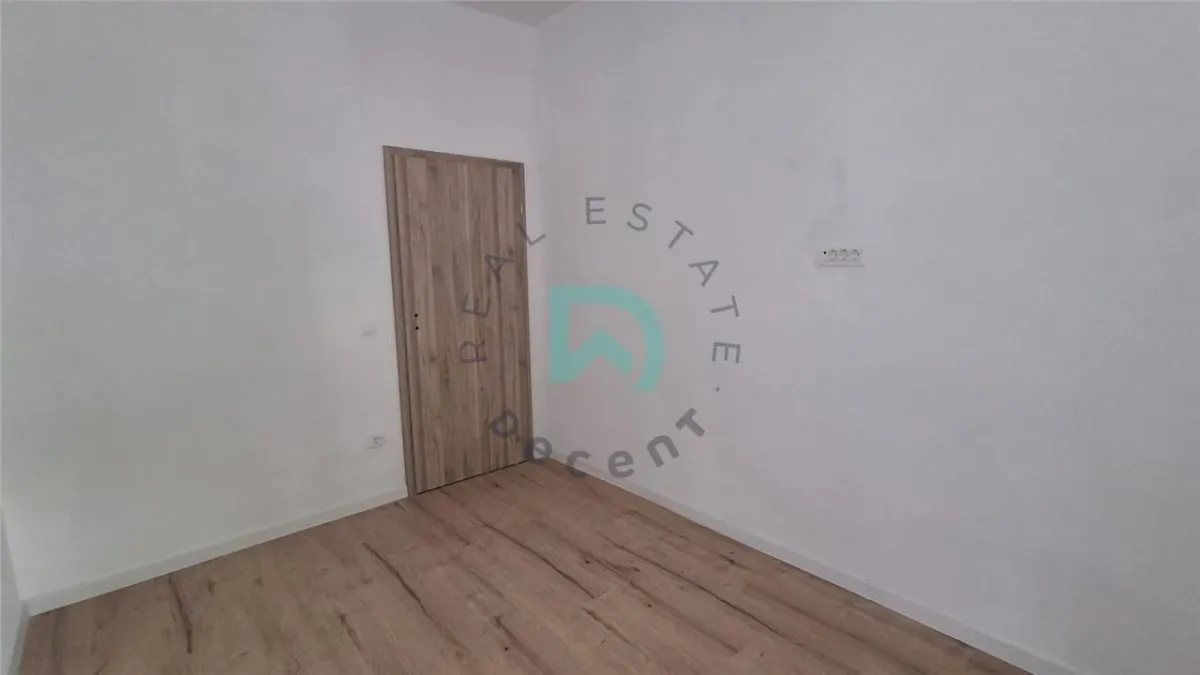 Apartament la casa,3 camere, 60mp, Vanzare, Sibiu. Piata Cluj - foto 7