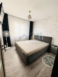 Apartament 2 camere renovat, mobilat,  etaj intermediar zona Grivitei - Brasov