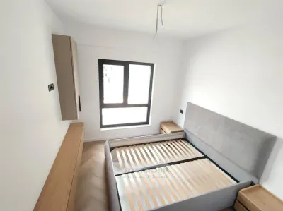 Apartament 3 camere Galata, parter, curte proprie, 2 bai, parcare inclusa, comision 0%  - Iasi