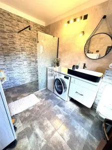 Casa individuala cu teren de 1.480 mp in Dumbravita - foto 8