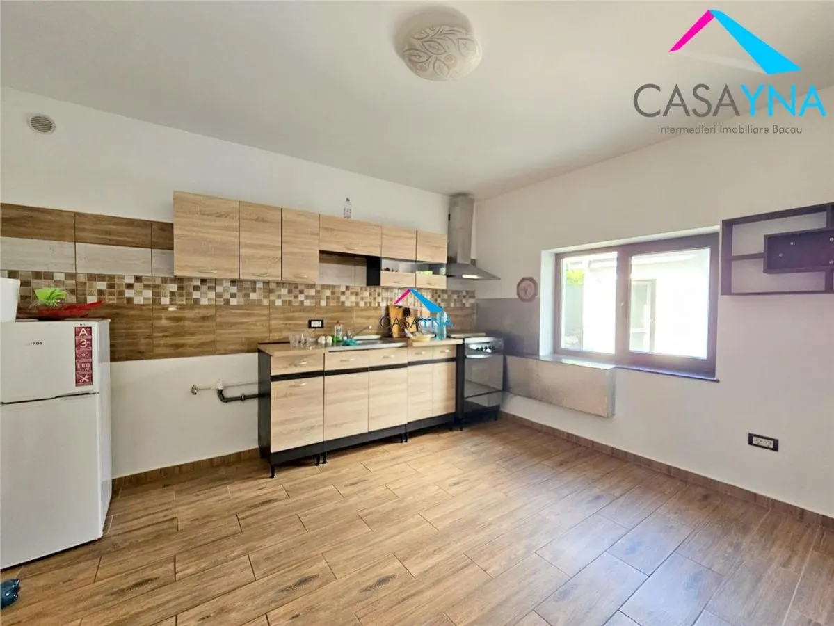 Serbanesti, Vila P+E,  garaj si beci, 400m teren. - foto 16