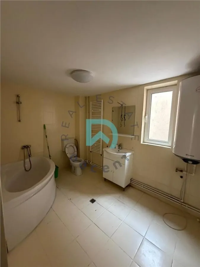 Casa de inchiriat 7 camere, C Dumbravii Sibiu P+M - foto 15