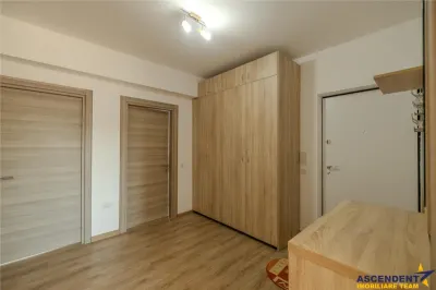 Apartament tip penthouse. mobilat, utilat, 2 terase, 100mp, Tractorul, Brasov. - foto 21