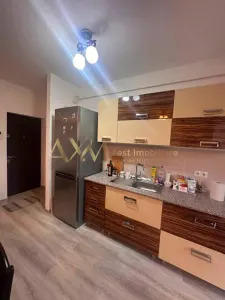Vanzare apartament 2 camere - foto 5