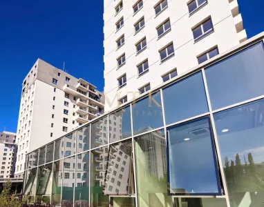 Clinica dentara| LUX| Complex Luxuria I - Bucuresti