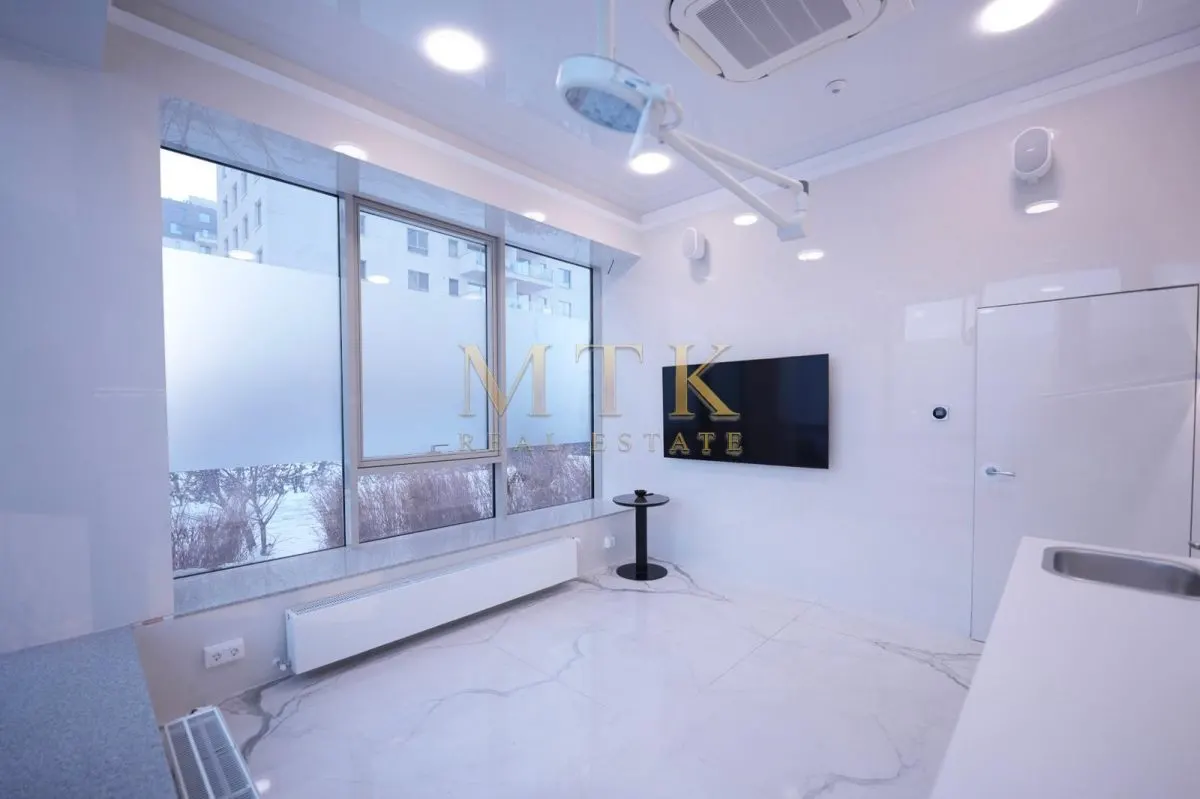 Clinica dentara| LUX| Complex Luxuria I - foto 5
