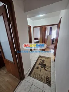 Inchiriere apartament 4 camere decomandat Targoviste Micro 3 - foto 4
