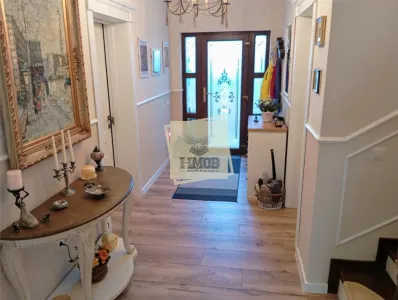 Casa lux 280 mpu 5 camere 5 bai garaj piscina si teren 1200 mp - foto 15
