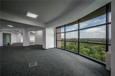 Spatiu comercial  cu view de inchiriat in Sector 3 - Bucuresti
