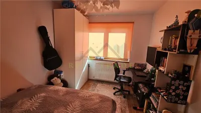 Apartament 3 camere decomandat - foto 3