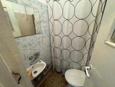 Apartament 4 camere Centrul Civic-CEC Bank,129000 Euro - foto 3