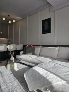 Unele apartamente se remarcă prin preț, altele prin calitate. Acesta le oferă pe ambele! - foto 2