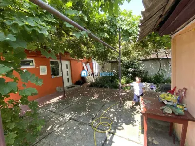 Casa cu 3 Camere si Gradina - Zona Centrala - foto 3