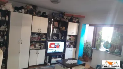 Apartament 2 Camere De V?nzare | Zona Cetate | 52 mp + Balcon | Loc De Parcare | 72.000 ? - Alba Iulia