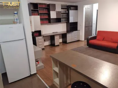 2 camere l Str.Eroilor l Parcare l Floresti - foto 2