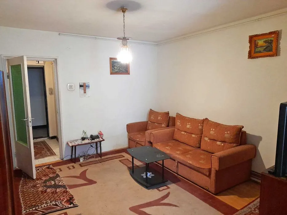 Vand garsoniera CF 1, etaj 1, zona ultracentrala (Independentei - intre Vivo si Kaufland) - foto 1