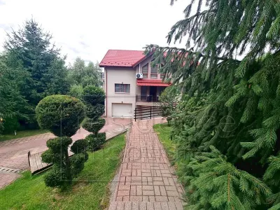 Pet friendly! Casa spatioasa cu 5 camere, Europa+2 Garaje - foto 20