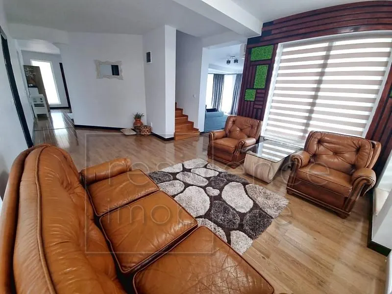 Pet friendly! Casa spatioasa cu 5 camere, Europa+2 Garaje - foto 6