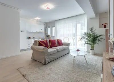 Apartament de vanzare cu 3 camere in complexul Park Residence 5, zona Baneasa - foto 3