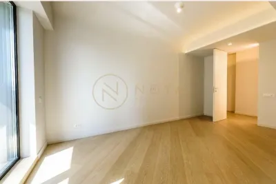 Apartament cu 3 camere Cortina North faza 3 - Bucuresti