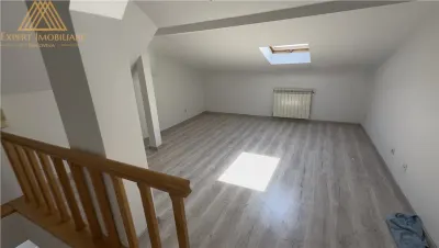 Apartament Luna 4 dormitoare de vanzare - foto 15