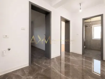 Vanzare apartament 2 camere - foto 16