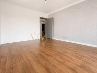 Vanzare apartament 2 camere - foto 4