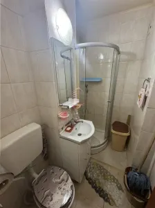 Apartament cu 2 camere, zona Rogerius - foto 8