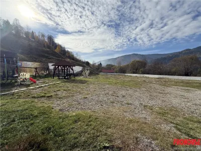 Ghimes- Faget- Pensiune de vanzare- afacere la cheie! - foto 2