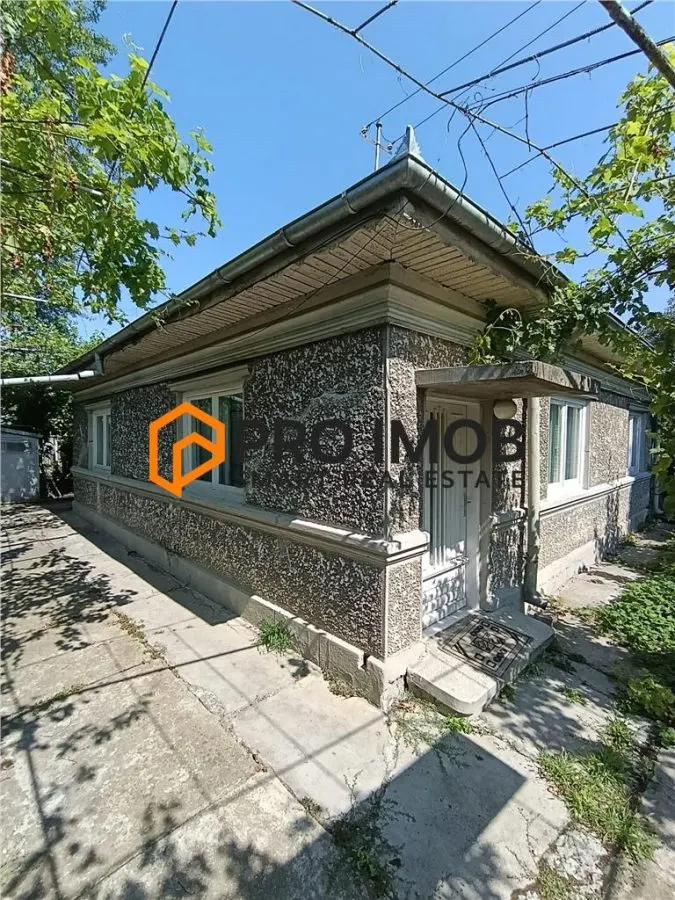 Casa tip parter zona Spiru Haret - foto 1