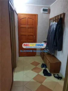 militari | 4cam 89mp etaj 4 1984 centrala AC balcon parcare metrou - Bucuresti