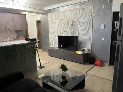 Inchiriere apartament  3 camere zona  Republicii - foto 2