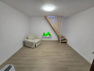 Apartament de vanzare 3 camere Sibiu central zona Garii - foto 2