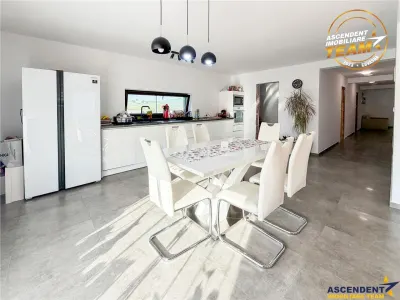 Casa noua, spatioasa, panorama superba, Benedek Mezo, Sfantu Gheorghe:Film& 3D! - foto 3