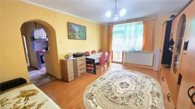VIDEO | Etaj II | Apartament decomandat cu 2 camere in Livada - foto 2