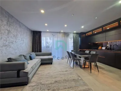 Apartament  4 camere, 116 mp utili, Tractorul - Brasov