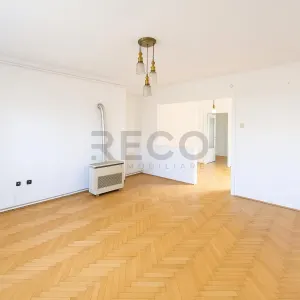 RECO Casa P+E cu 2 apartamente, garaj si curte proprie in Marghita - foto 5